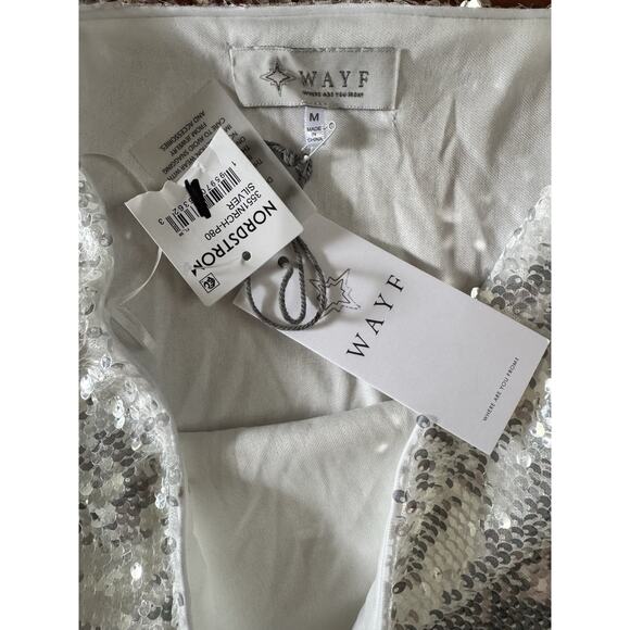 NWT WAYF Silver Sequined Mini Skirt Size Medium - Picture 7 of 8
